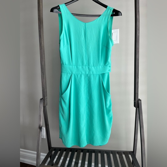 ARITZIA WILFRED Green Dress with Pockets Japanese Fabric size 4 - Picture 3 of 9